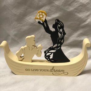 Disney Hallmark Tangled Rapunzel Silhouette Figurine